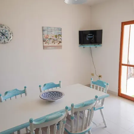 דירה Casa Ilaria Calaliberotto קאלה ליברוטו
