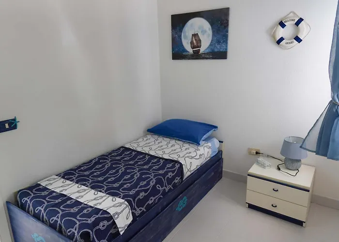 Casa Ilaria Calaliberotto شقة كالا ليبيروتو
